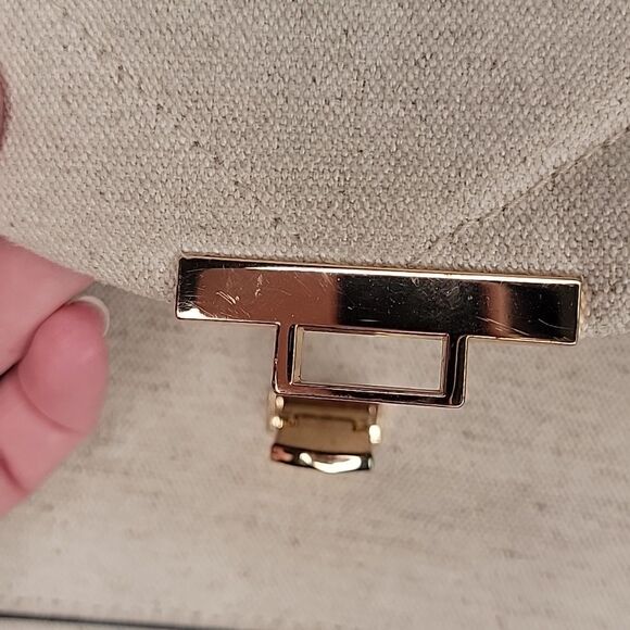 A New Day. Quilted Purse. EUC - Picture 3 of 14